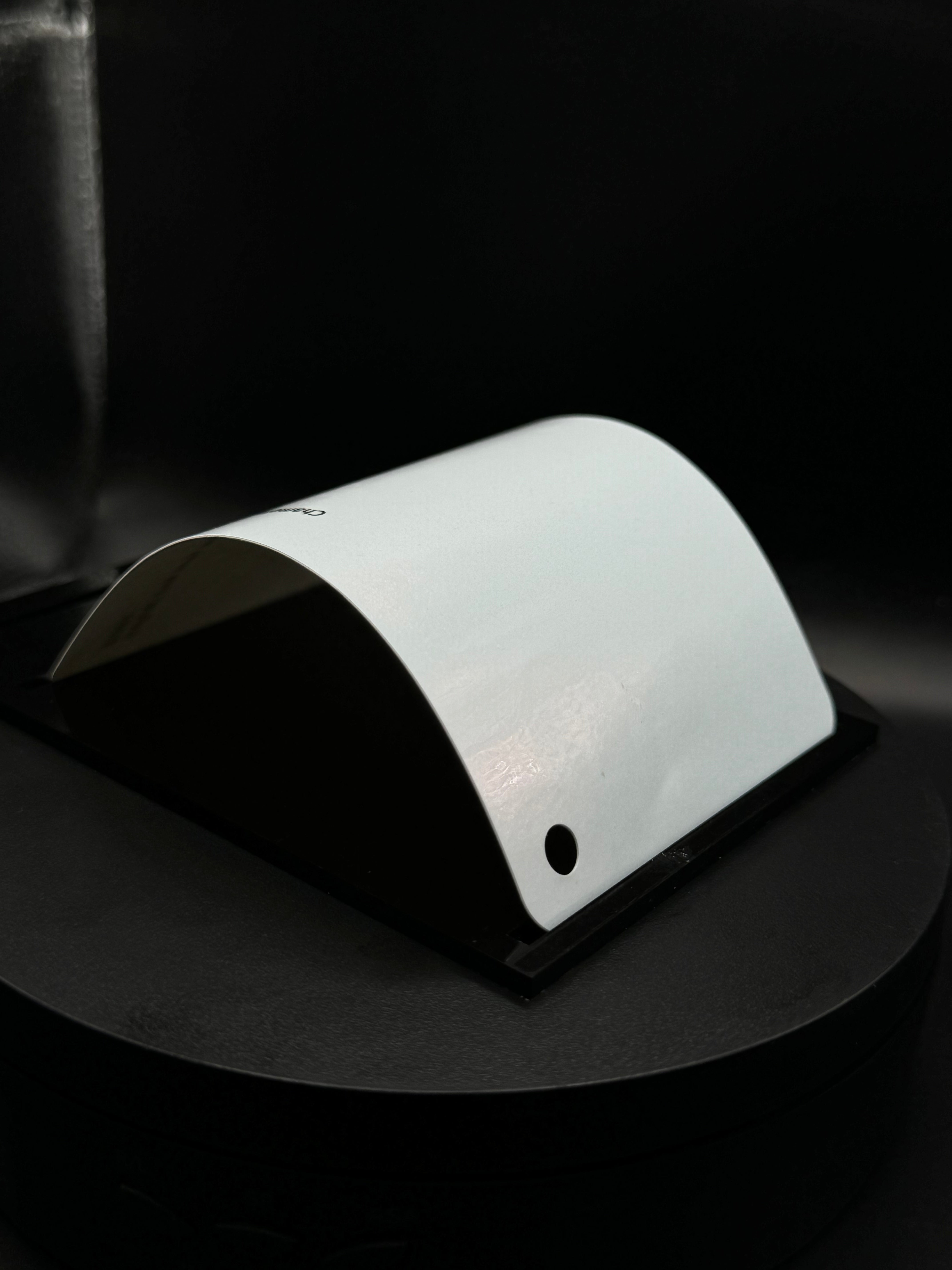 Chameleon White Turn Red Metallic