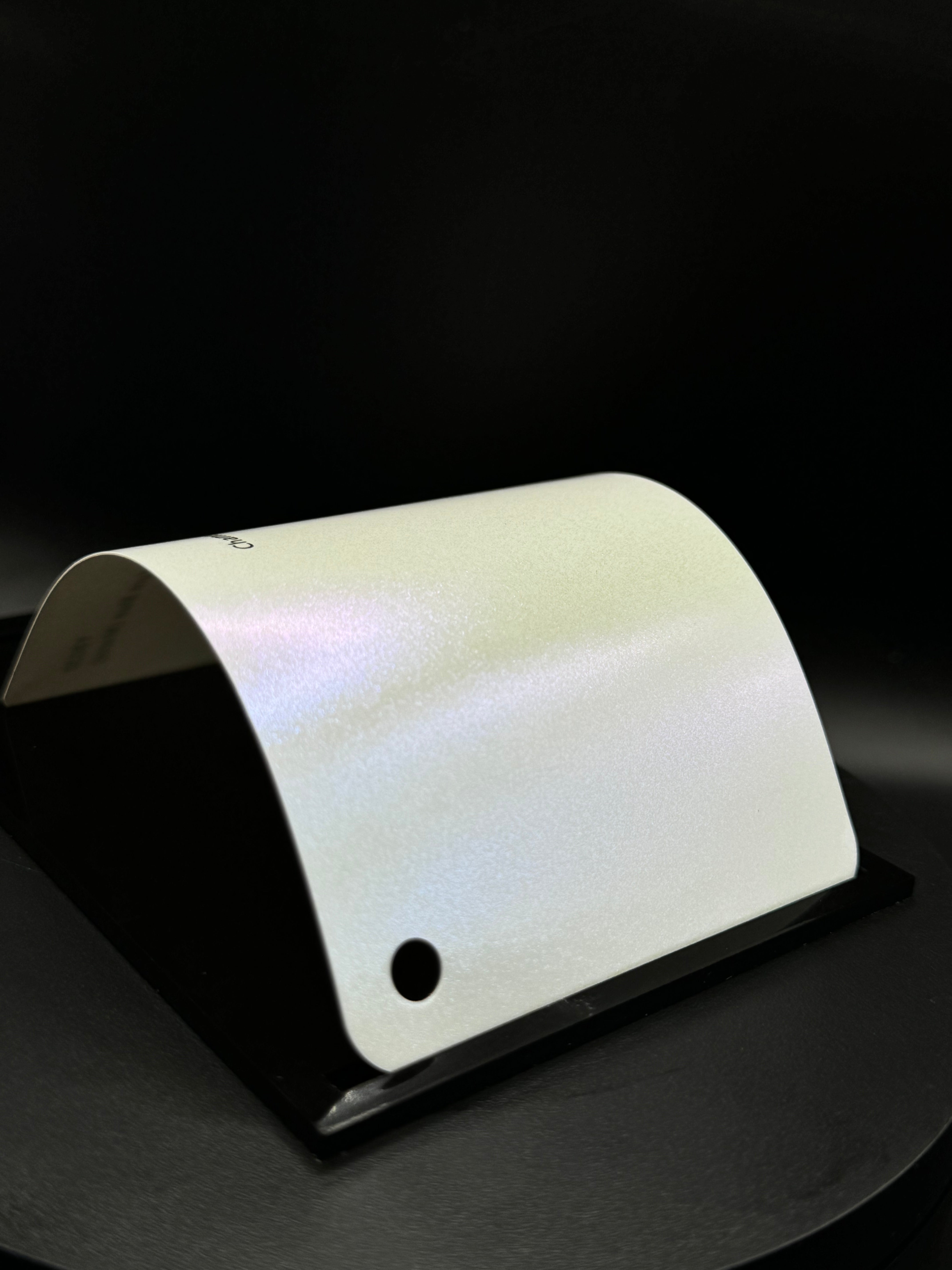 Chameleon White Turn Blue Metallic