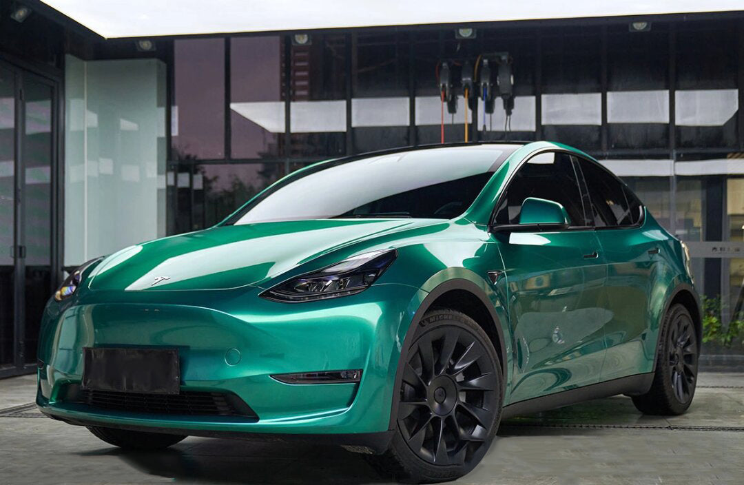 Super White Metallic Emeralds Green