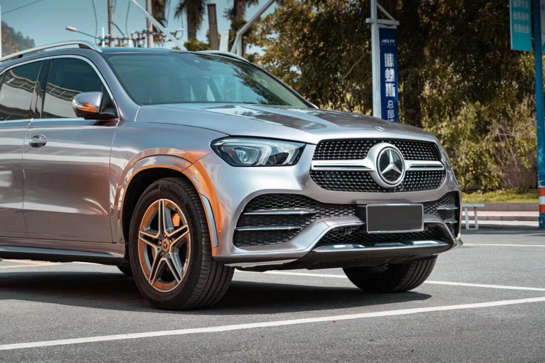 Metallic Battle Grey