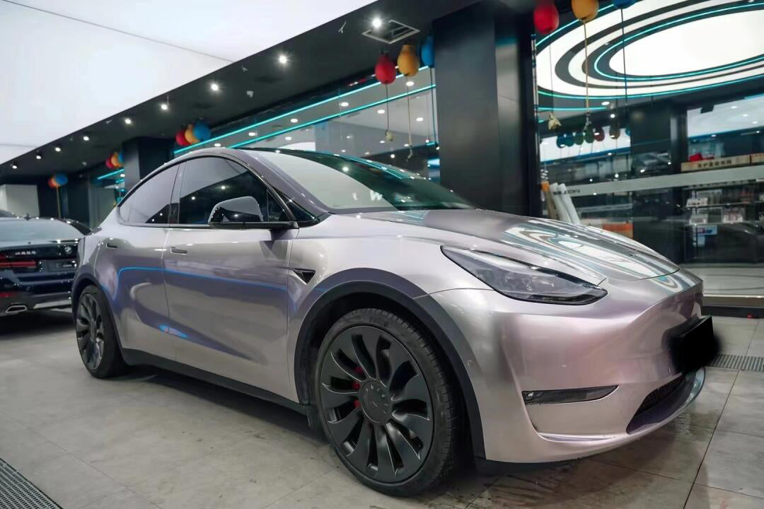 Metallic Space Grey