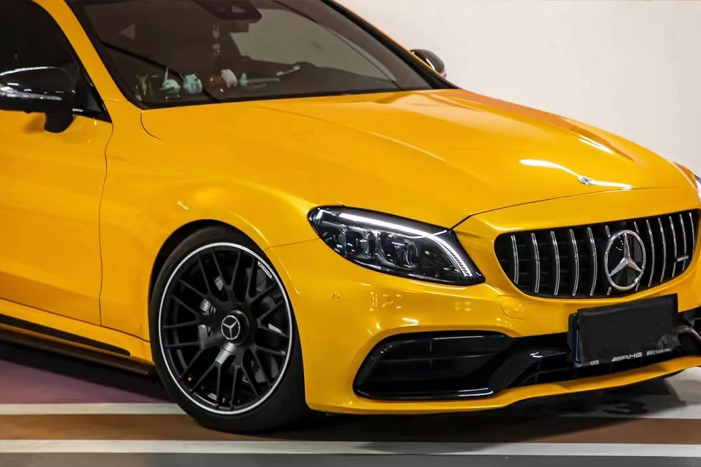 Metallic Leaf Yellow