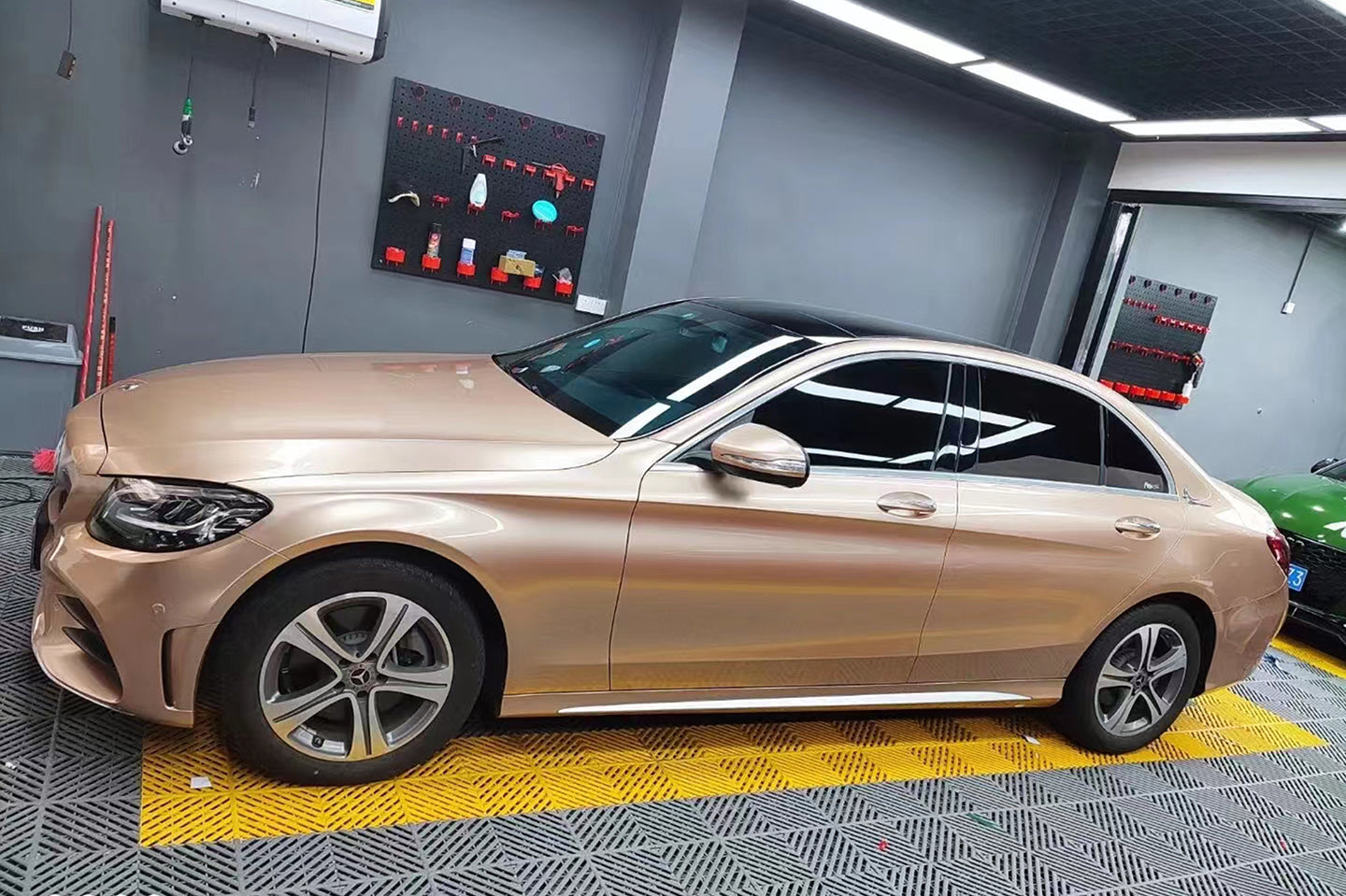 Metallic Champagne Gold