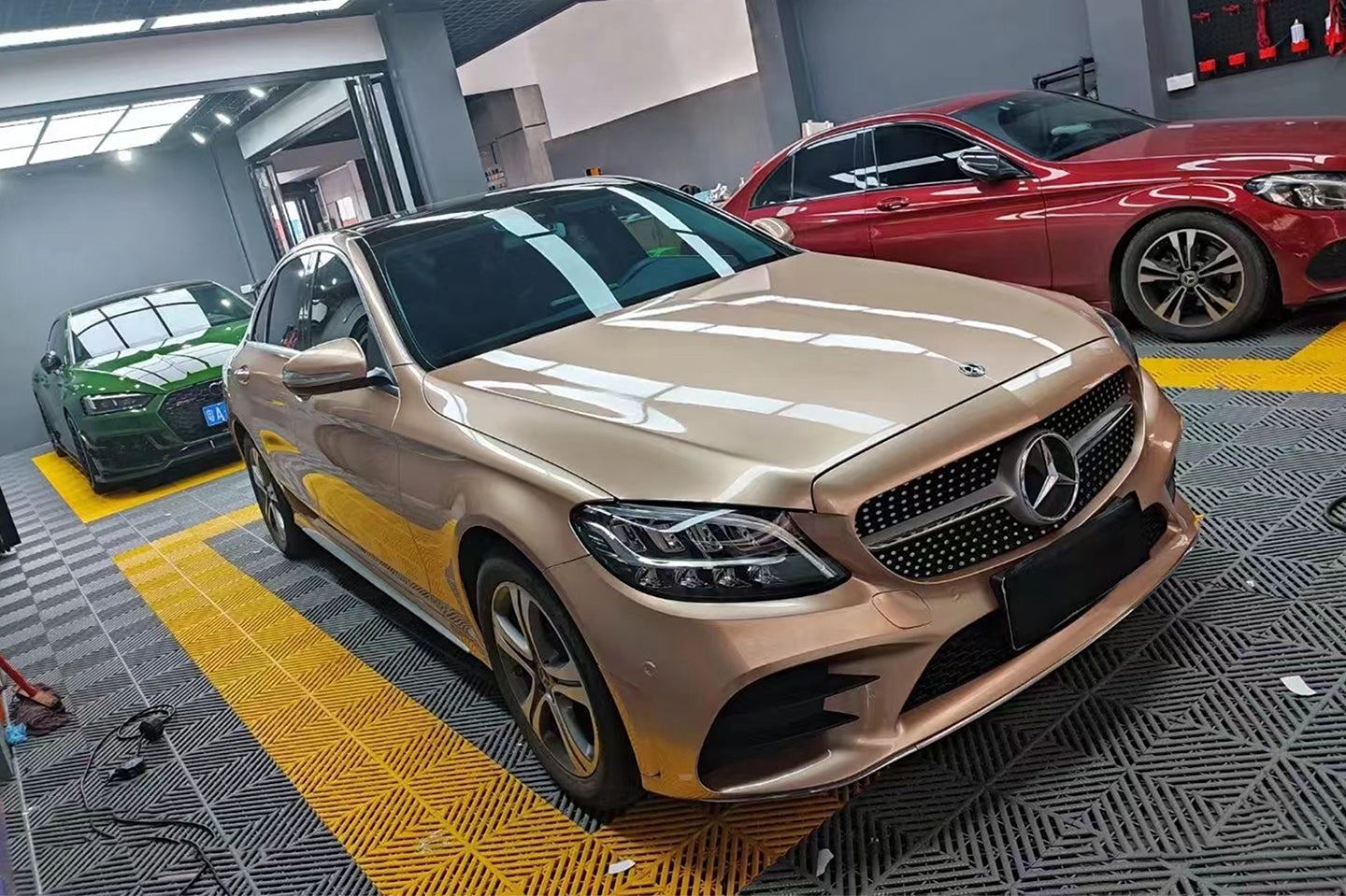 Metallic Champagne Gold