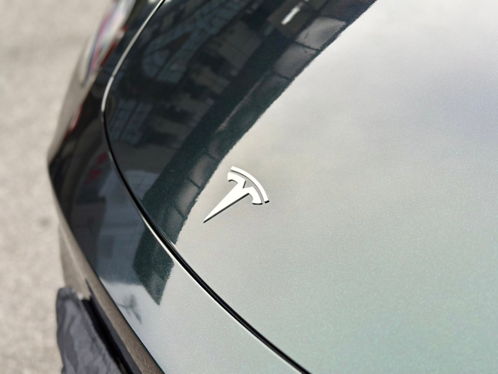 Metallic Deep Emerald Green