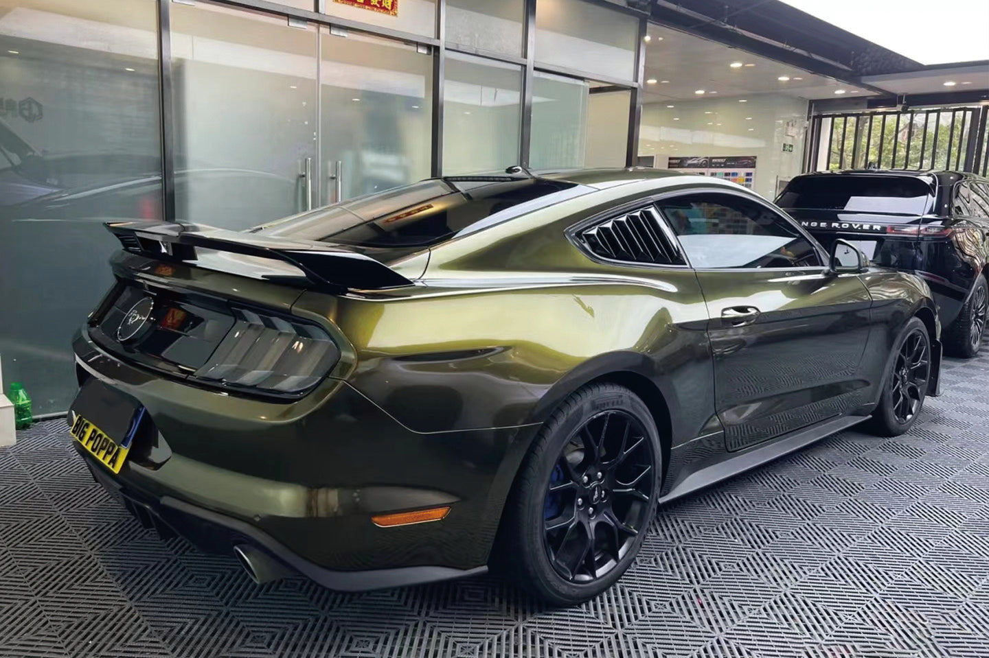 Obsidian Gold
