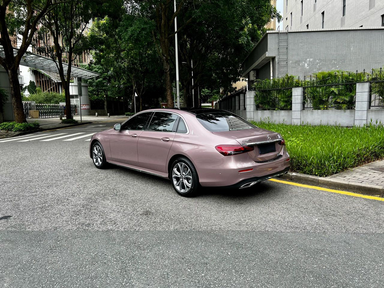 Metallic Ice Berry Pink
