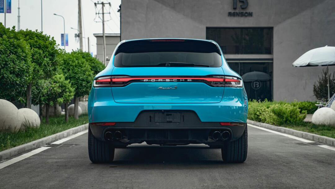 Miami Blue Gloss