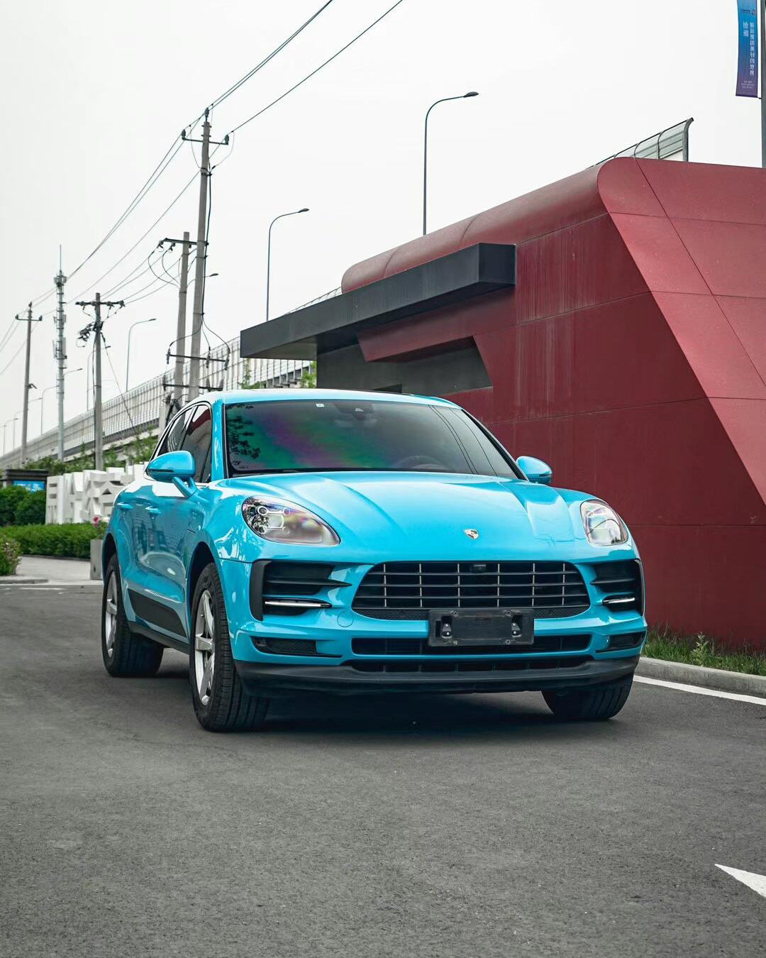 Miami Blue Gloss