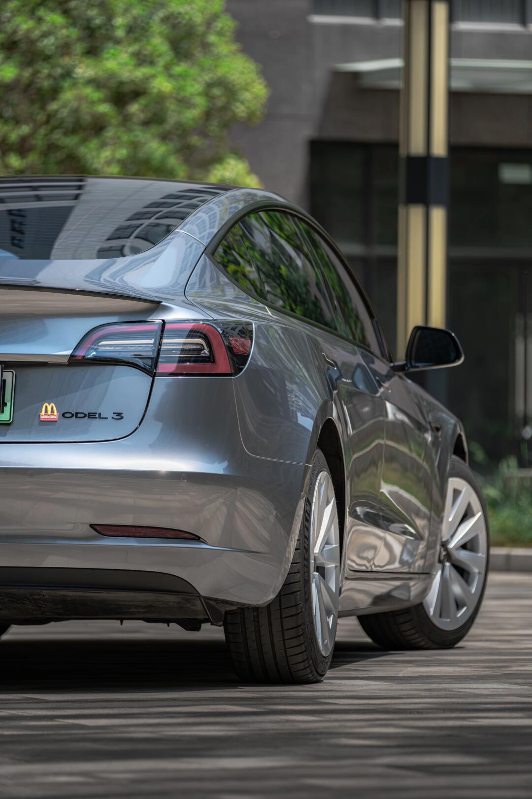 Porsche Agate Grey Metallic