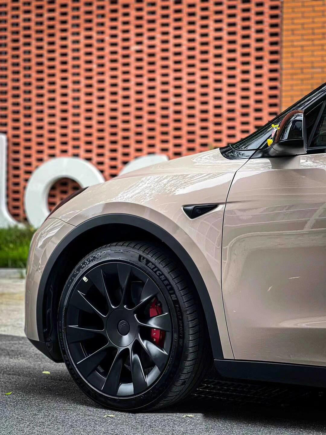 Porsche Metallic Stone