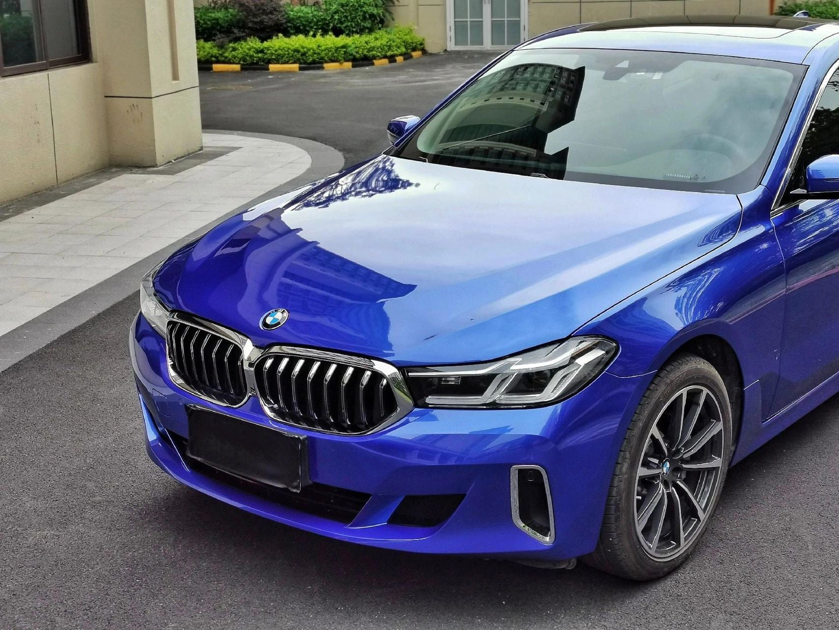 BMW Portimao Blue Metallic