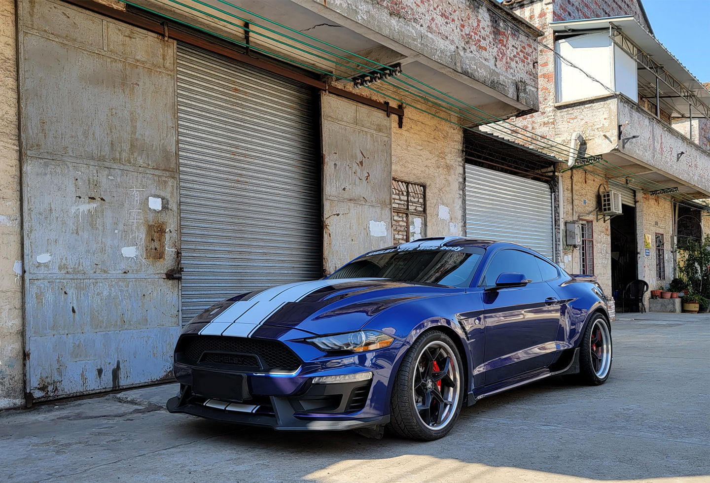 Porsche Gentian Blue Metallic