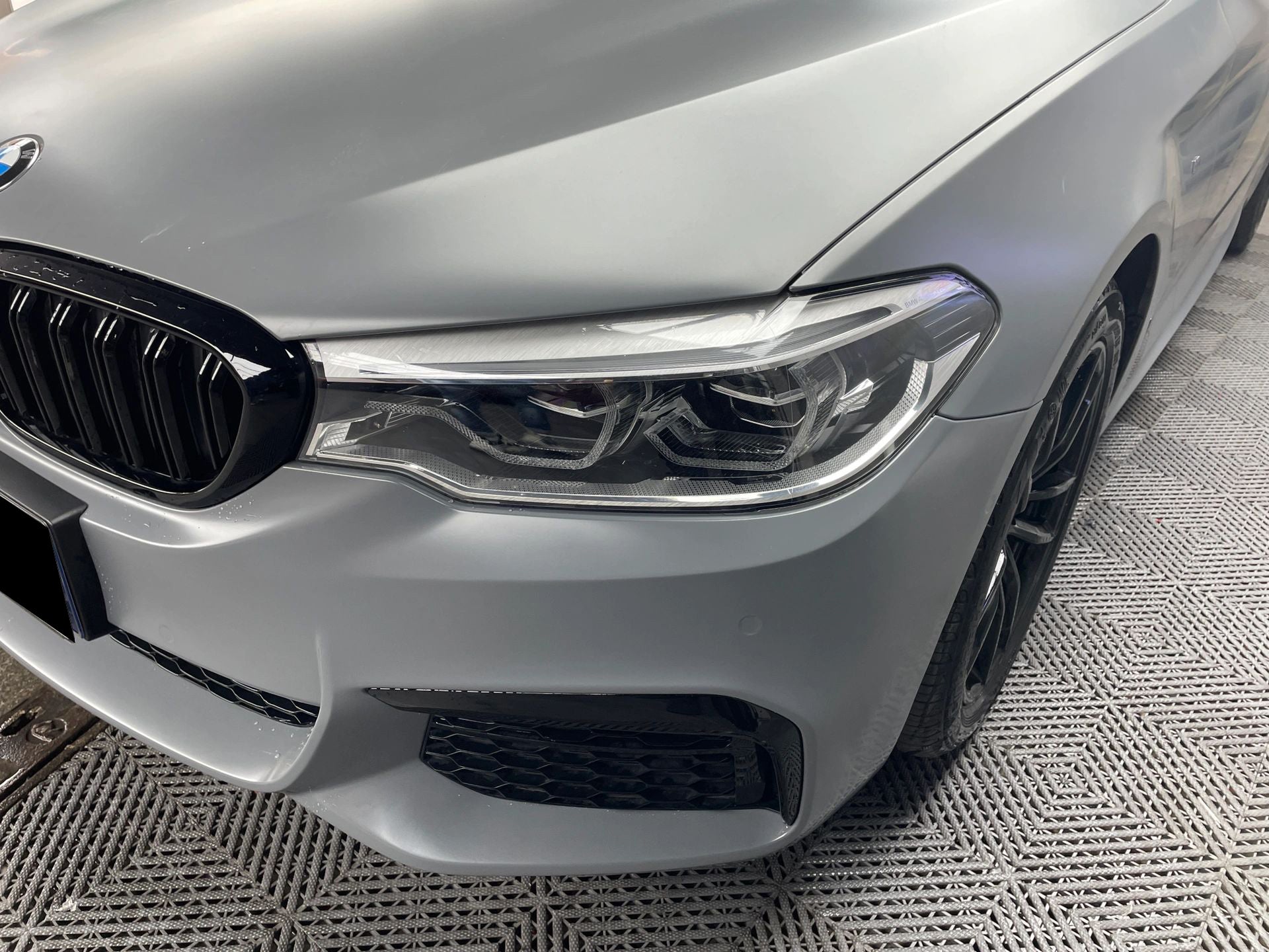 Satin Nardo Gray