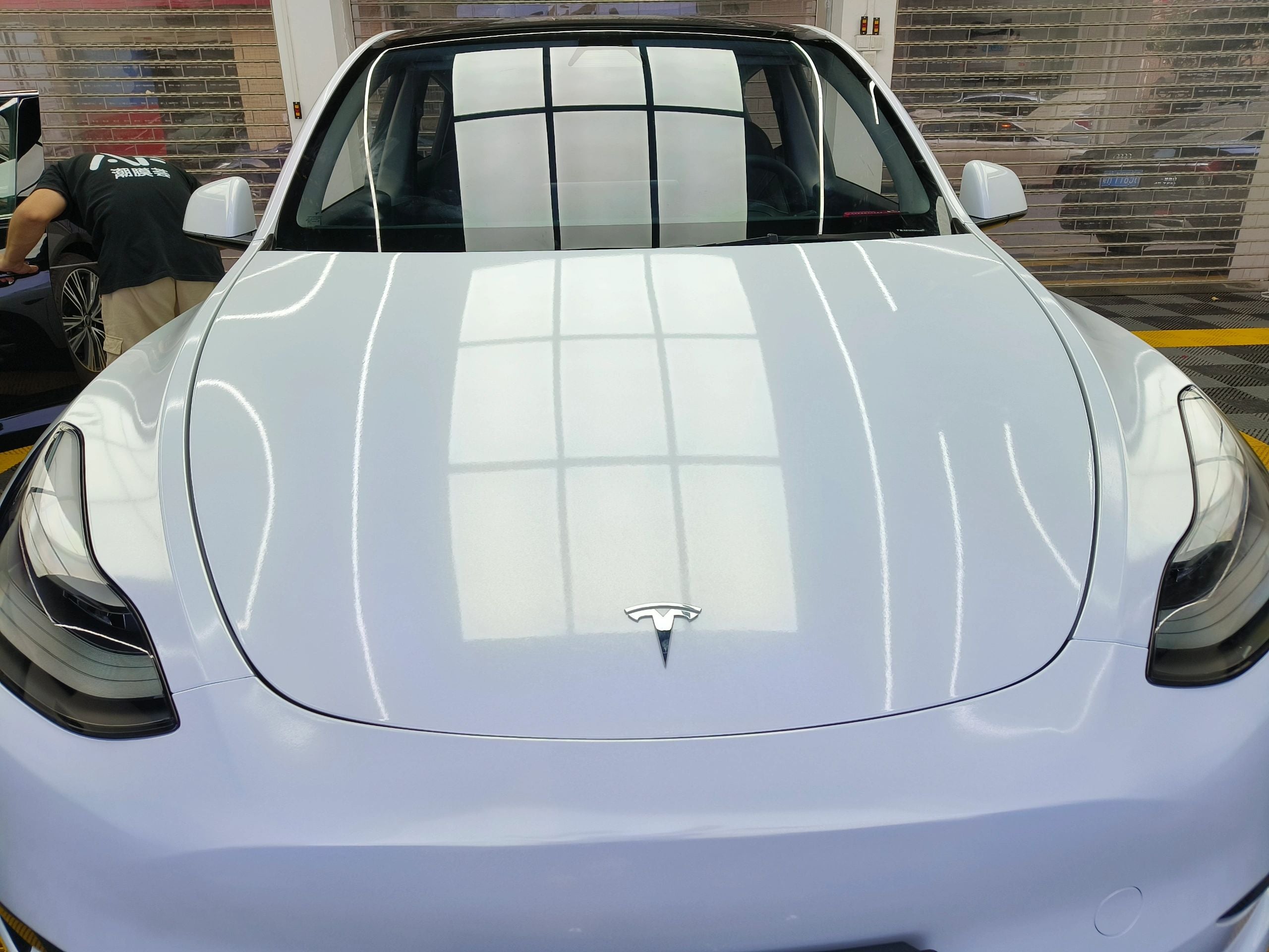 Chameleon White Turn Gold Metallic