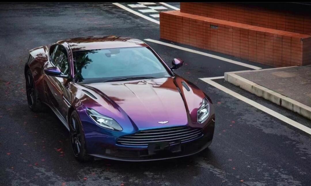 Chameleon Purple Turn Red (Bright)