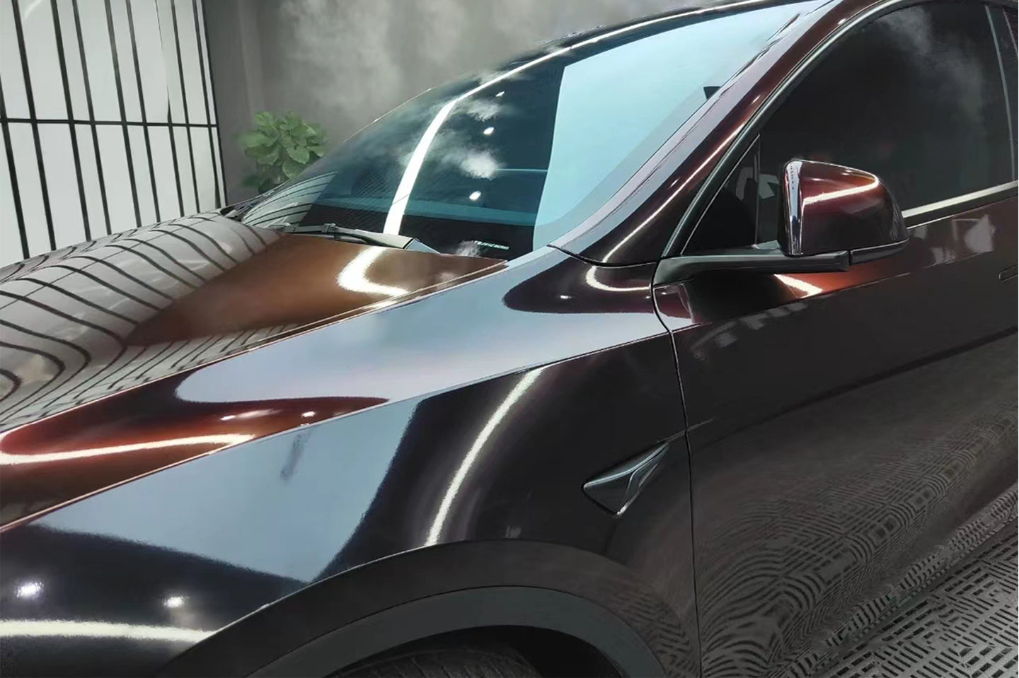 Starlight Black Turn Red Metallic