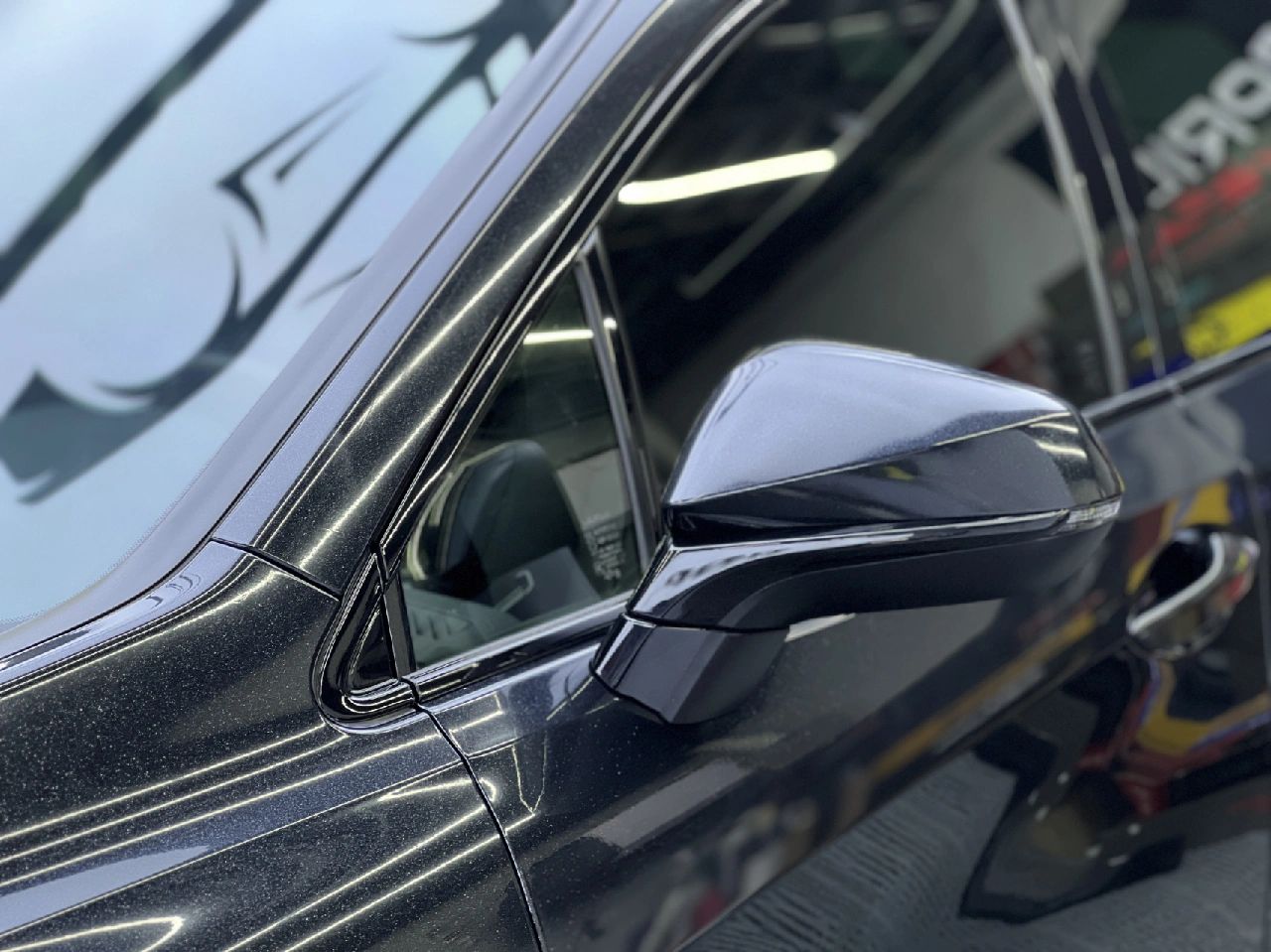 Pearlescent Black