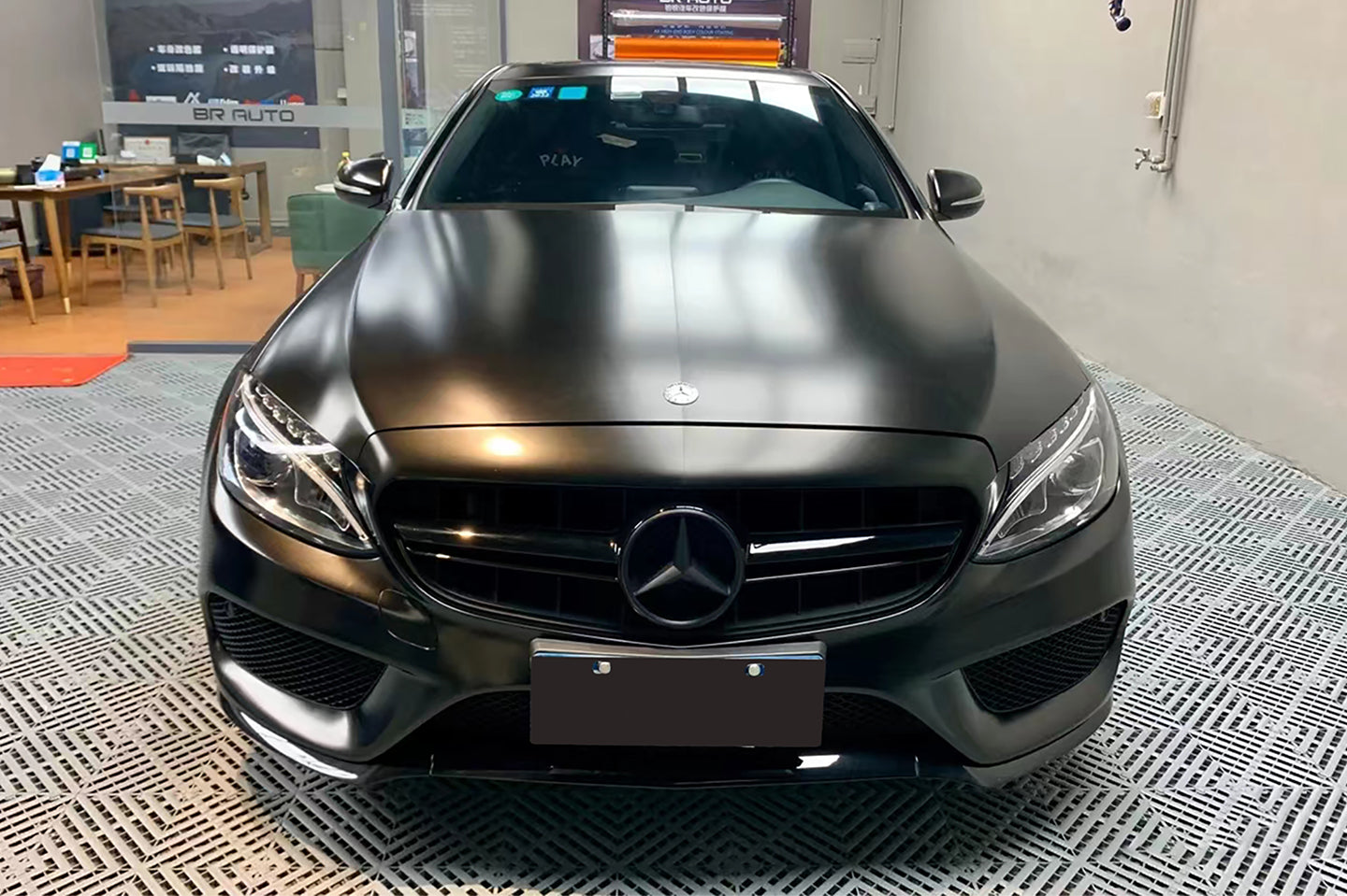 Electro Optic Metal Black