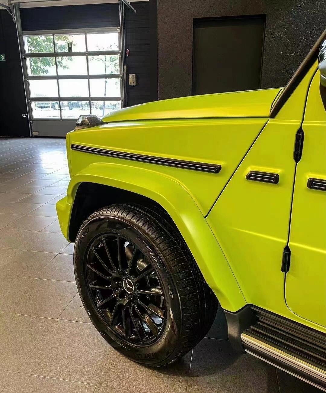 Electro Optic Lemon Green