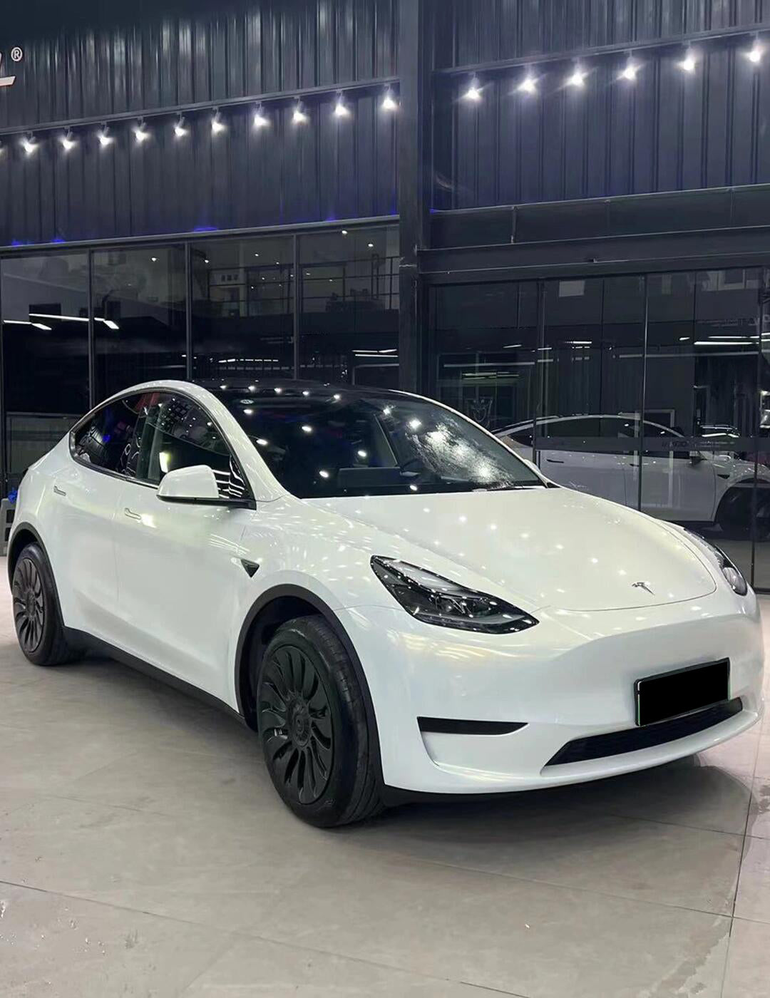 Pearl White Turns Gold