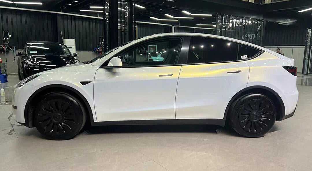 Pearl White Turns Gold