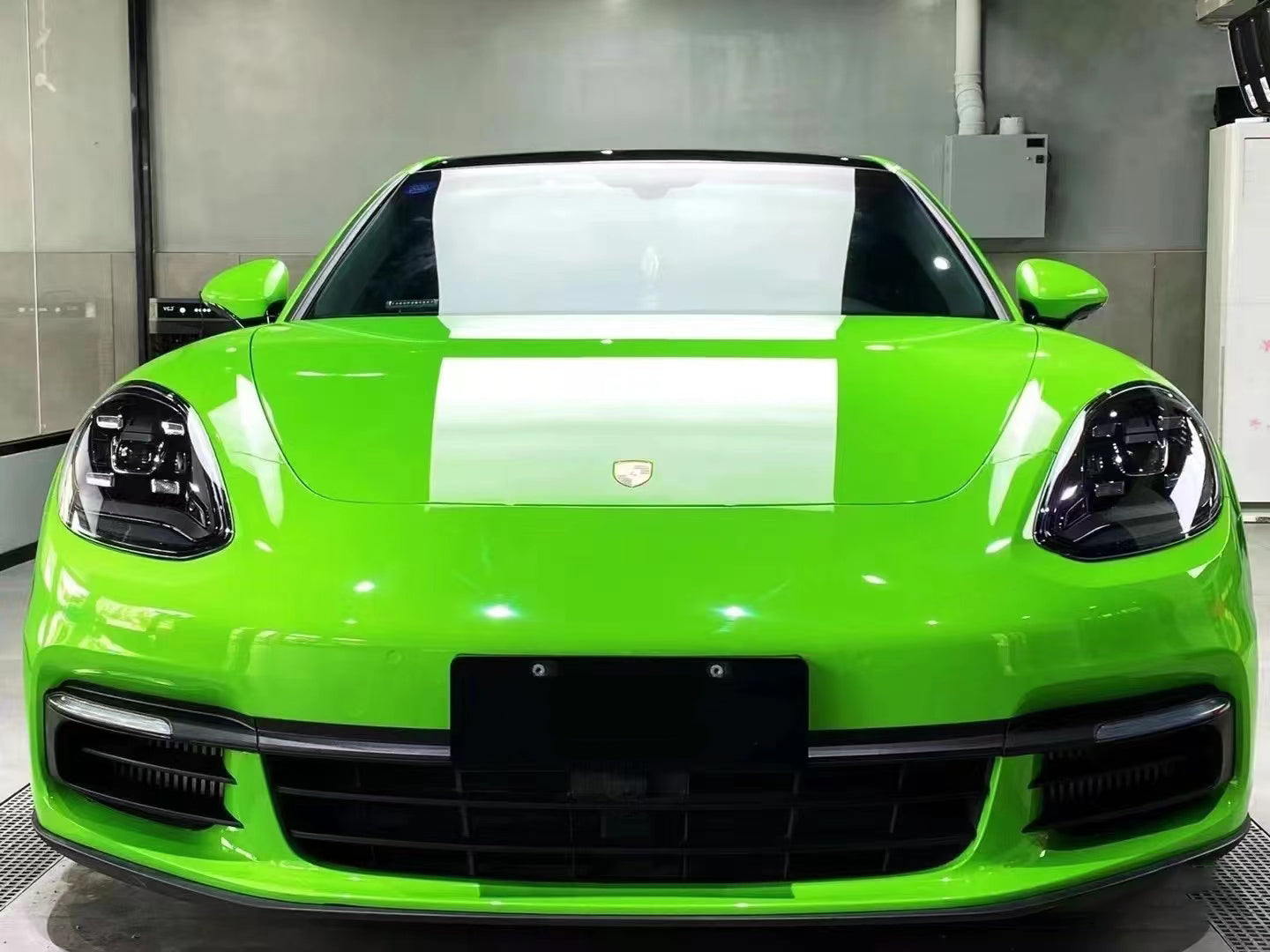 PET Viper Green (Audi)