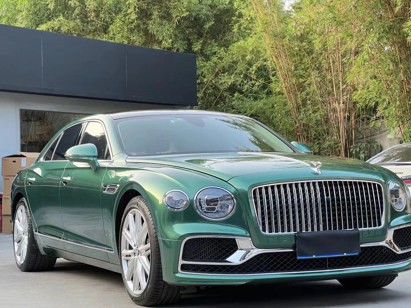 PET Jade Green (Bentley)