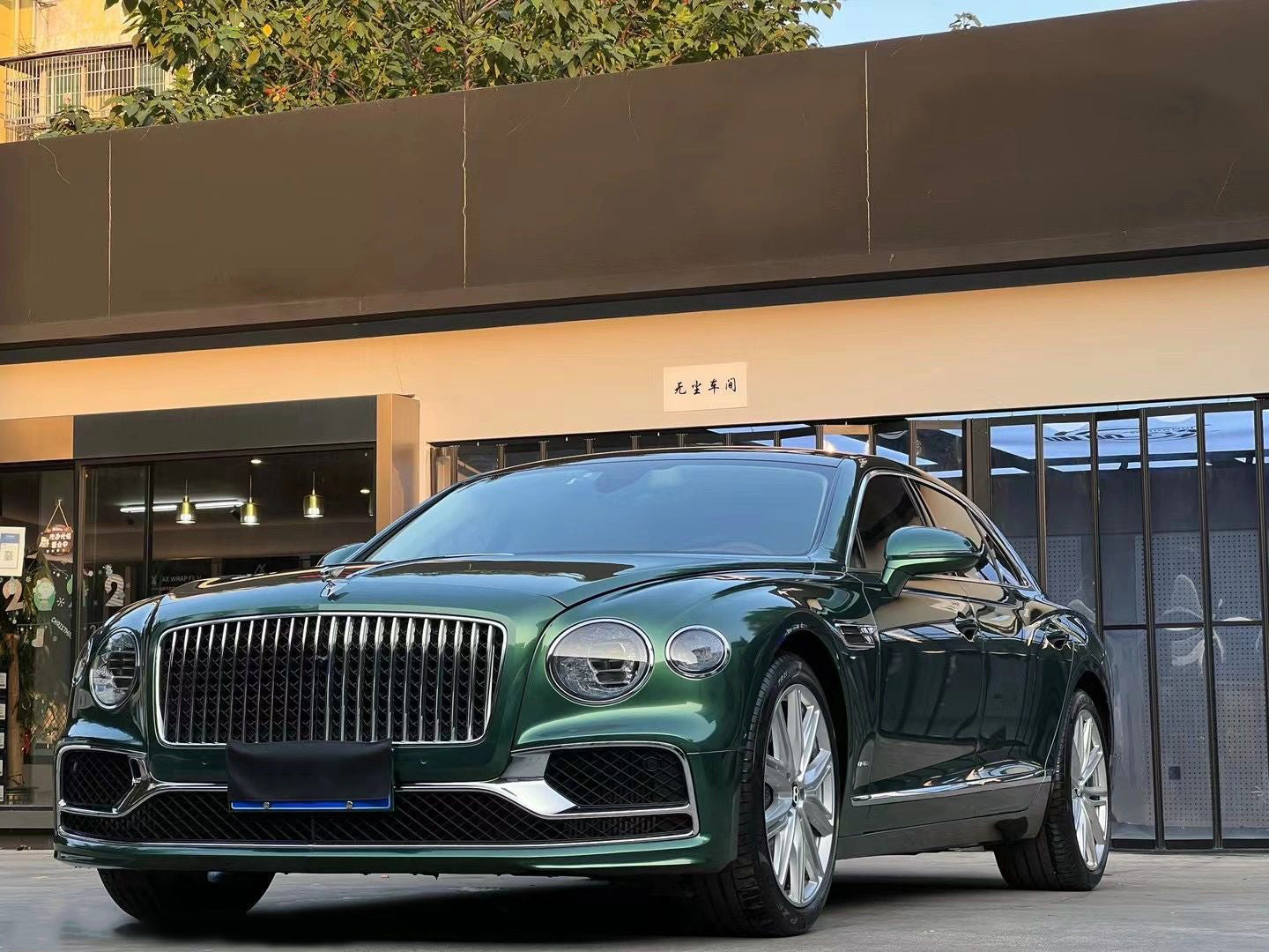 PET Jade Green (Bentley)