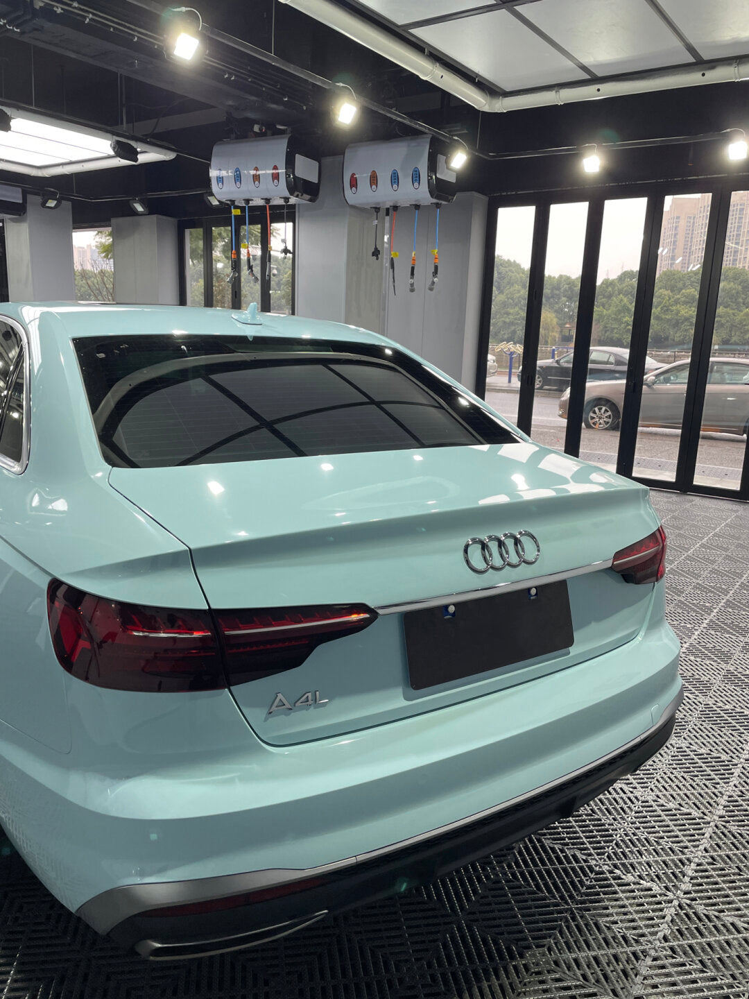 PET Glacier Blue