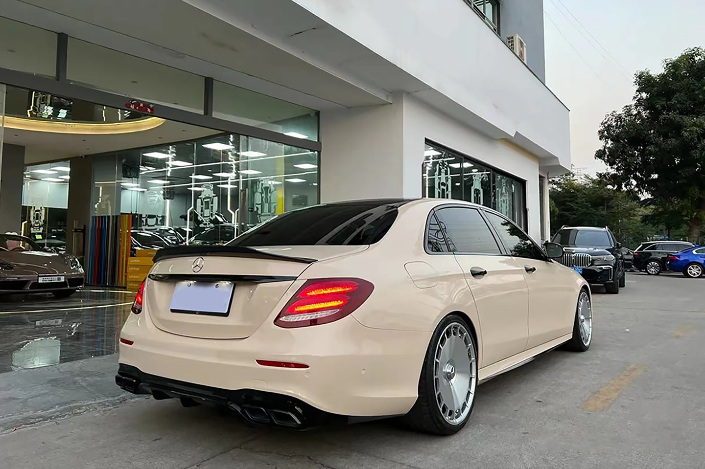 PET Khaki Milan
